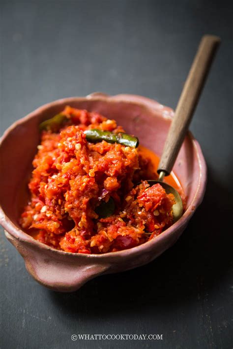 Sambel untuk sop / resep sambel serbaguna soto/bakso/sop/mie ayam termudah dan terhemat hal yang perlu disiapkan untuk membuat sayur sop. Sambel Untuk Sop / Cara Membuat Sambal Bawang Putih ...