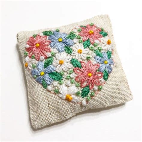 Embroidery Pattern Maker Embroidery Pattern Daisy Spring Sampler Sal