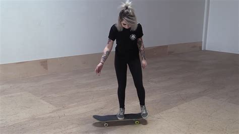 Girl Learns Her First Skateboard Tricks Ep 10 Shove It Youtube