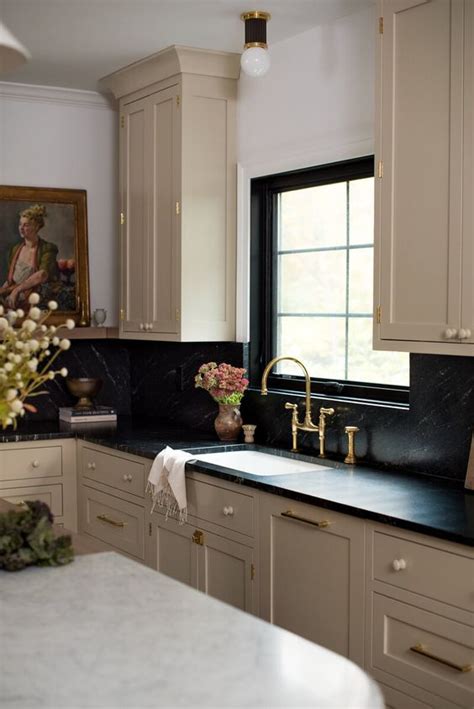 15 Beautiful Kitchens With Soapstone Countertops Nikkis Plate