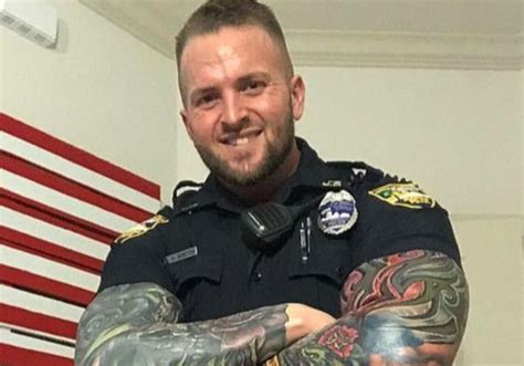aunque estés lleno de tatuajes podrás pertenecer a la policía en sinaloa mujeres por sinaloa