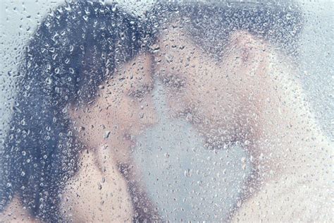 Liebevolle Paare In Der Dusche Stockfoto Bild Von Paare Freundlich 34036022