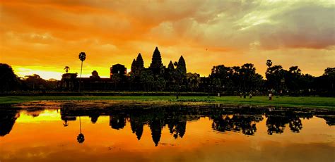 Angkor Wat Sunrise 1 Angkor Special Tours