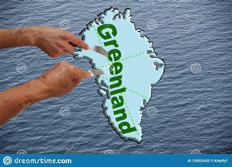 Mapa De Groenlandia Cortado Y Dividido Por Tres Manos Con Tenedores