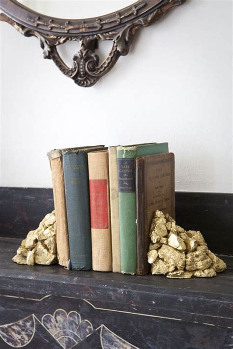 8 Creative And Easy Diy Bookends