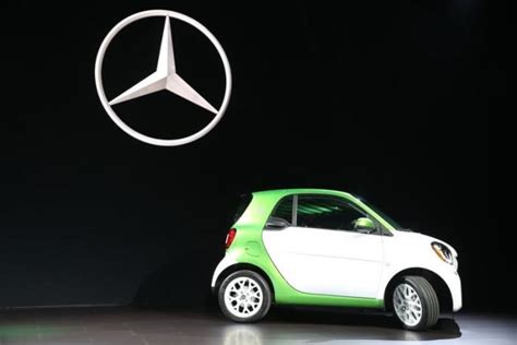 Daimler S Smart Cars Are Going All Electric In U S Market NBC News