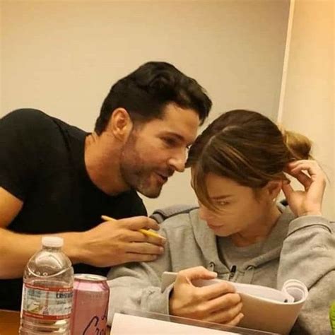 Tom Ellis And Lauren German Lauren German Lucifer Morningstar Lucifer