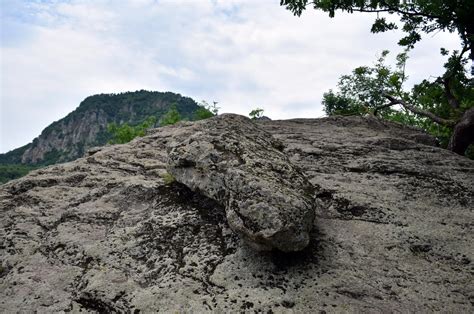 Saltpeter Rocks In Zheleznovodsk How To Visit And What To See