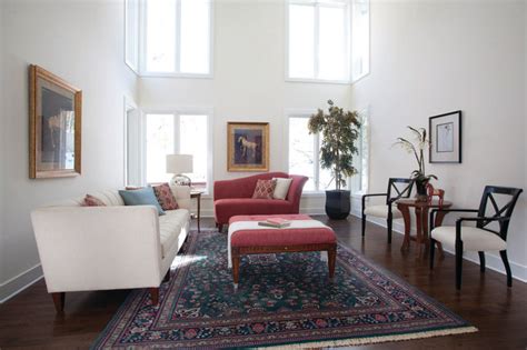 Contemporary style decor gives a vast assortment of modern flooring choices. Living room--Traditional meets modern - Contemporary ...