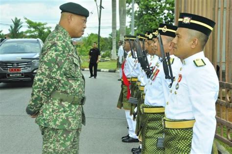 Identitas hantu tentara malaysia, penampakan di rumah pengabdi setan dan henry cavill | hormad #72. Malaysia sedia jadi pasukan pengaman, termasuk di Myanmar ...