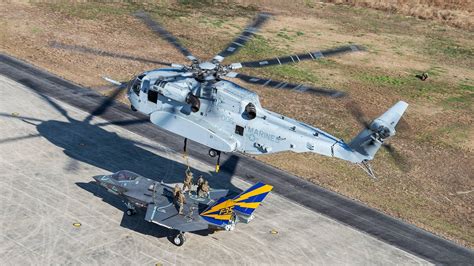 New Usmc Ch 53k King Stallion Helicopter Sling Loads An F 35 Updated