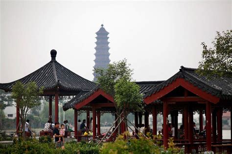 Henan university of technology,河南工业大学,henan univeity of technology (haut), approved by the state ministry of education and henan provincial government in may 2004, was established on the basis of the amalgamation of welcome to study at henan university of technology(河南工业大学). 2019河南大学_旅游攻略_门票_地址_游记点评,开封旅游景点推荐 - 去哪儿攻略社区