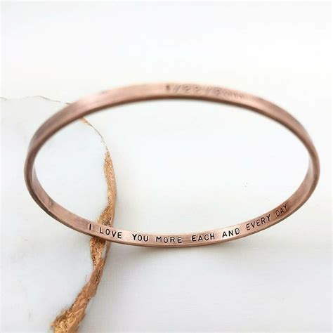 We also include a range of specific items that exemplify each theme to help you think about something relevant to that theme. Copper Theme Anniversary - Better Together Collar Stays I ...