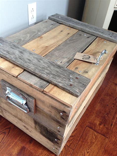 Small Storage Trunk Chest Made Of Repurposed Pallets Via Etsy By