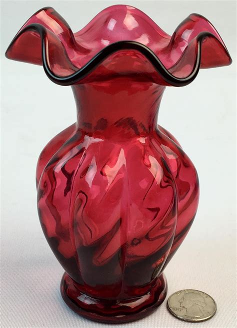 Lot Fenton Glass Cranberry Ruffled Decorative Vase