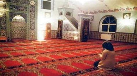 هل يجوز للحائض دخول المسجد لصلاة العيد
