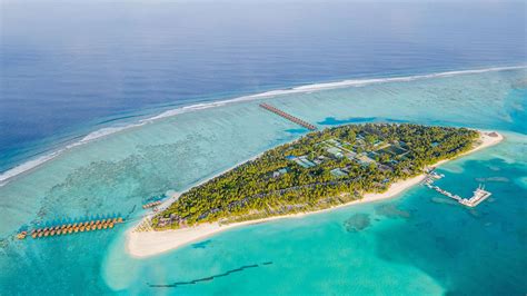 Meeru Island Resort And Spa Roam Maldives