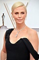 Charlize Theron: Ihre Oscar-Frisur verbirgt eine Überraschung | Vogue ...