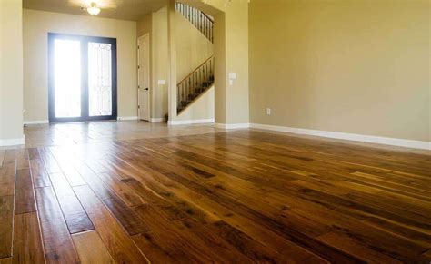 17 Stunning Hardwood Floor And Wall Color Combinations