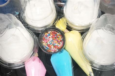 Dairy Queen Is Selling Diy Soft Serve Ice Cream Cupcake Kits 12 Tomatoes