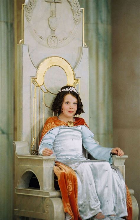 Pin By Sarah Jackson On Girls Costume Ideas Chronicles Of Narnia