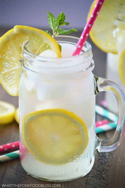 Easy Homemade Lemonade from What The Fork Food Blog | @whattheforkblog ...
