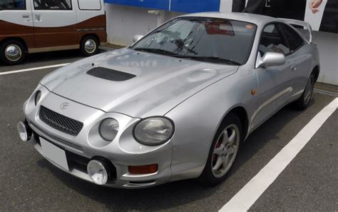 Toyota Celica Gt Four St205 Buyers Guide And History Garage Dreams
