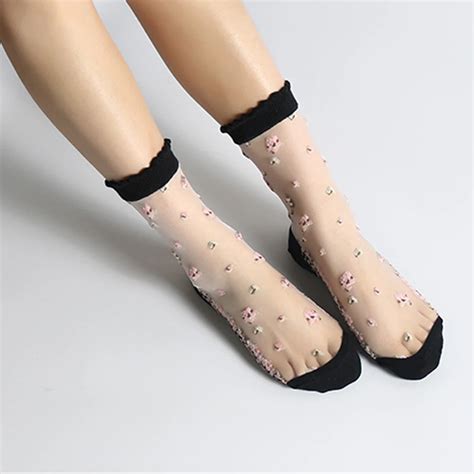 Pair Women Flower Sock Summer Lace Crystal Glass Silk Socks Short