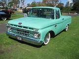 Ford Pickup F100 Photos