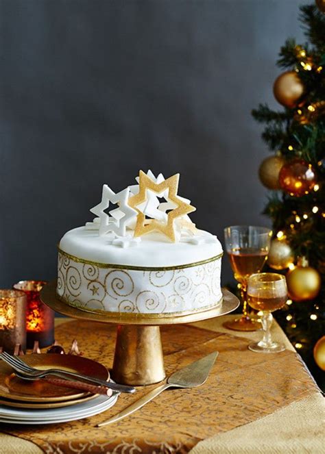 Offering a full spectrum of flavours, forms, styles, and techniques, the melbourne cake shop experience leaves precious little to be desired. Fashion as a Lifestyle: Christmas Cake Ideas | Christmas ...
