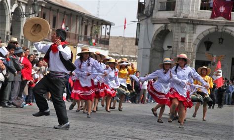 Economia De Arequipa On Emaze