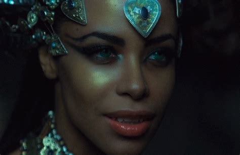 Mikaeled Aaliyah In Queen Of The Damned 2002 👑 Queen Of The