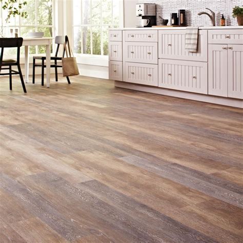 Everything You Need To Know About Laminate Vinyl Plank Flooring