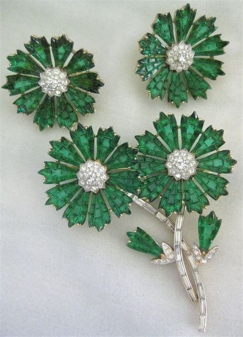 Pin By Deann Hunter Johnson On Trifari Inexpensive Jewelry Vintage Costume Jewelry Ruby Jewelry