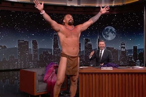 Jason Momoa Bares Butt While Striping Down To Hawaiian Malo