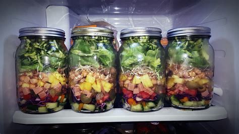 Salads In A Jar Make For Healthy Portable Summer Lunches Chronicle Media