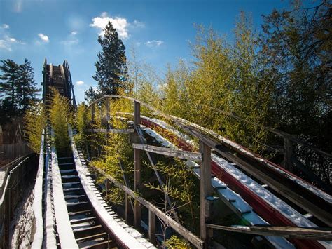 Geauga Lake The Abandoned Theme Park In Ohio