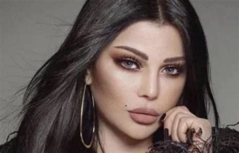 A Sexy Look Of The Queen Of Seduction Haifa Wehbe Left Her Chest Until Her Stomach Exposed