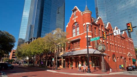 Sundance Square, Fort Worth Vacation Rentals: house rentals & more | Vrbo
