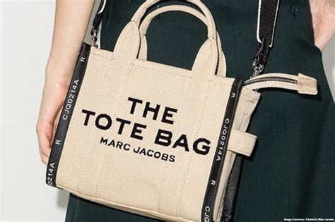 Shop These Authentic Marc Jacobs Tote Bags For A Lower Price At Rakuten