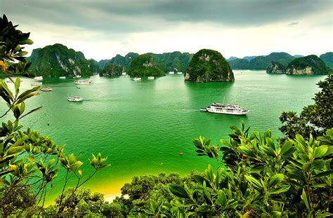 Free Download Halong Bay Vietnam Desktop Background 2280x1500 For