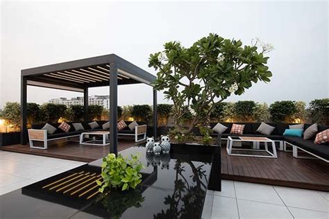 Penthouse Pāfekuto By Conarch Architects Terrace Garden Design