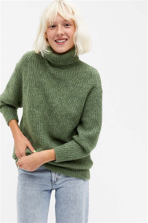 Monki + Heavy knit turtleneck sweater