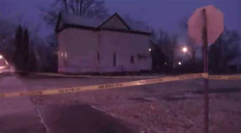 Police Investigating 3 Fatally Shot In Fort Wayne Ind Home Chicago
