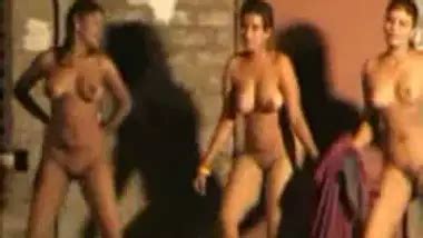 Indian Sonpur Desi Girls Nude Show Indian Sex Video