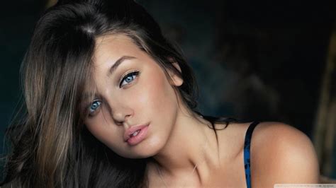 Woman Brunette Face Blue Eyes Wallpaper Girls