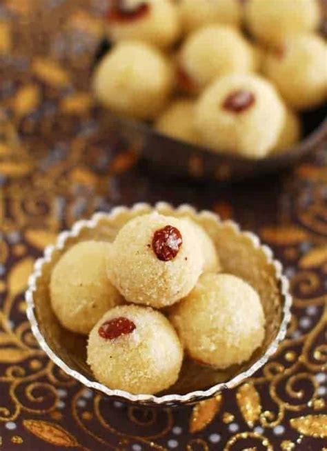 Rava Laddu Ladoo Indian Sweet Diwali Special Recipe