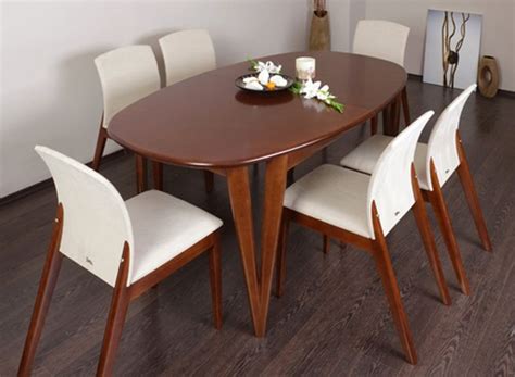 The Elegance Of Oval Dining Table In 2020 With Images Kitchen Table