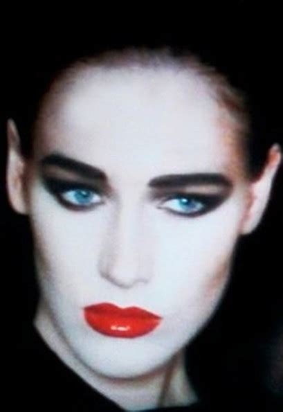 That Beauty Moment Robert Palmers Addicted To Love Video Telegraph