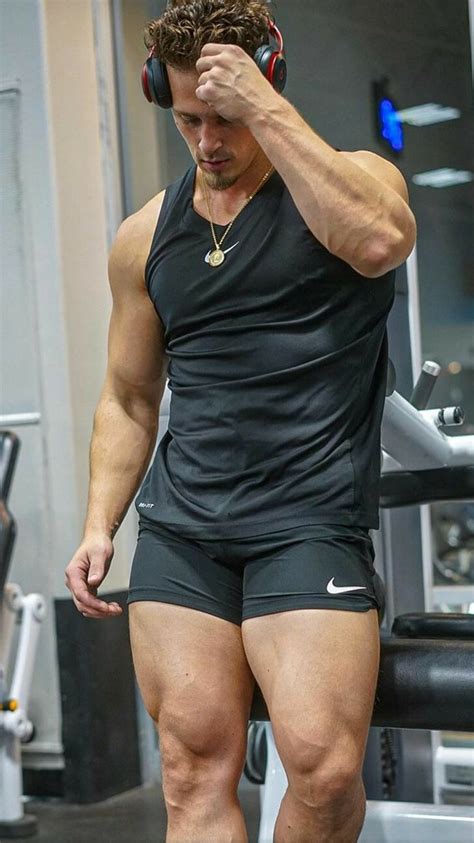 Shorts For Guys With Muscular Legs Find Property To Rent